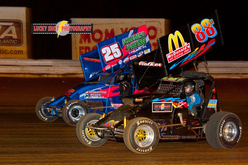 IMAGE: http://img.photobucket.com/albums/v624/jetzwing/Wm%20Grove%20April%2010/LS094283_1.jpg