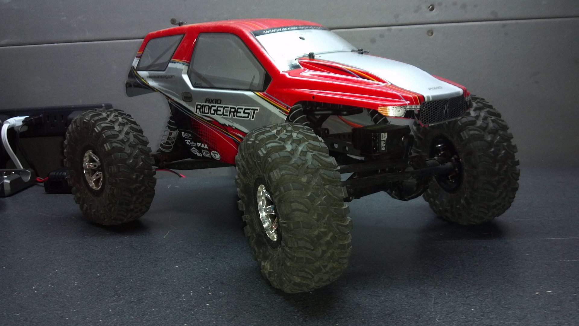axial ax10 body