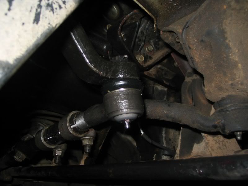 Why Me! Can't remove Tie Rod End at Pitman Arm! (Pics)! Jeep