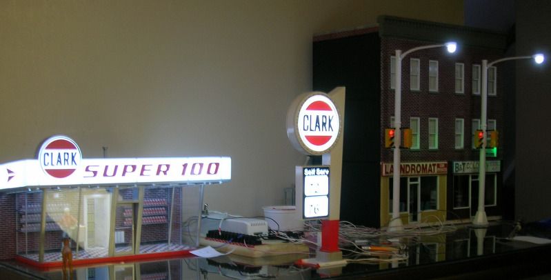 Clarksign4.jpg