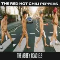 La conocida parodia de los Red Hot Chili Peppers con su inefable calcetín gonadal