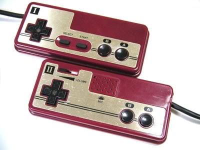 [Image: famicom_controllers.jpg]