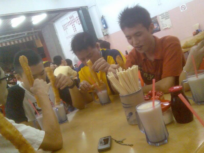 Photo Sharing and Video Hosting at Photobucket