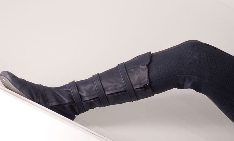 Boots2.jpg