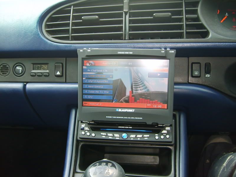 dvdandsatnav001.jpg