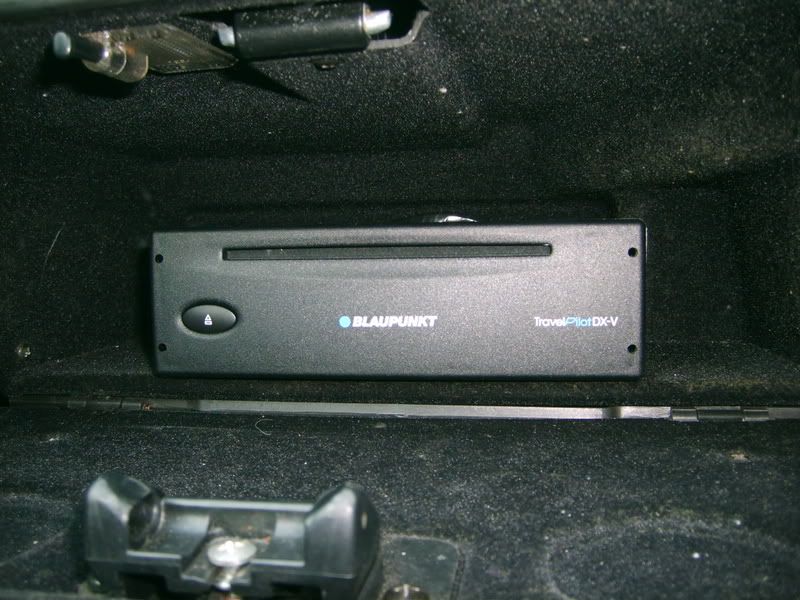 dvdandsatnav003.jpg