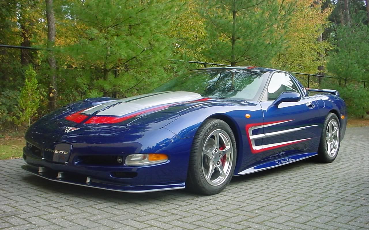 2004ChevyCorvetteZ18-1.jpg~original