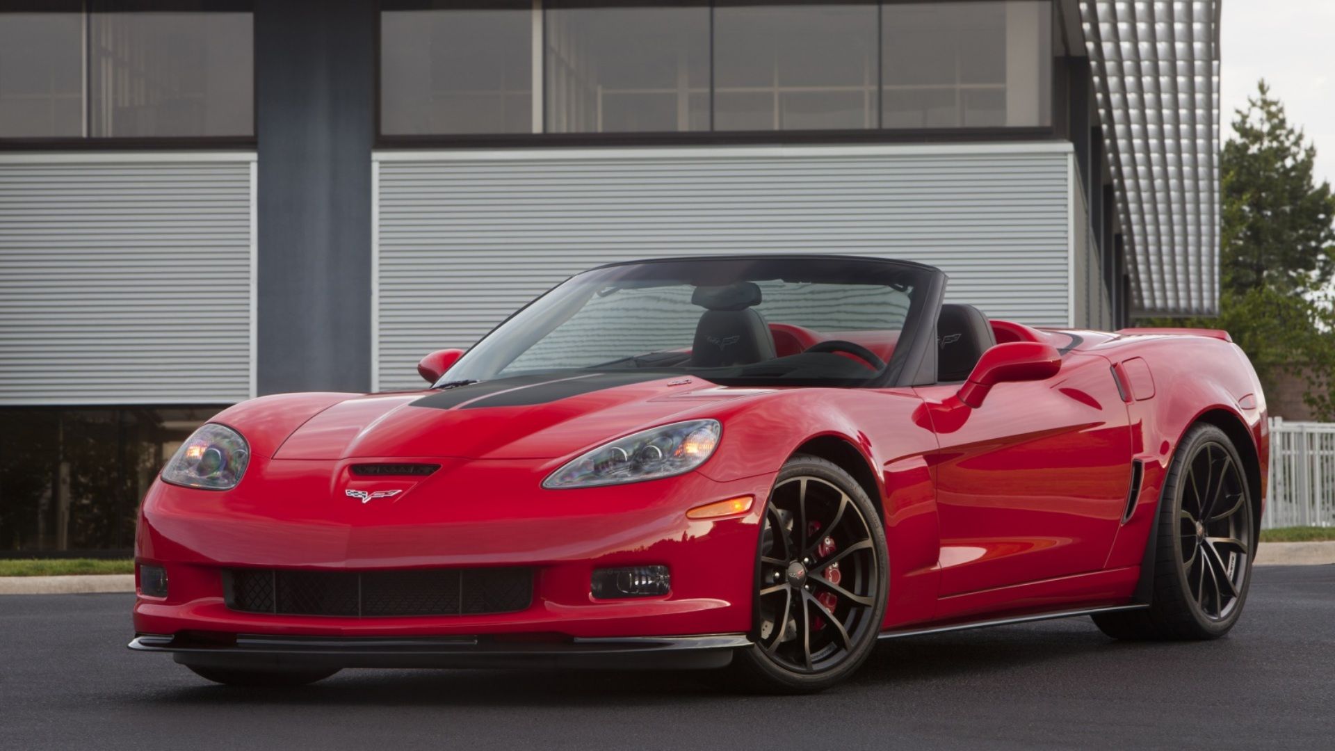 2013TorchRedVette427Roadster.jpg