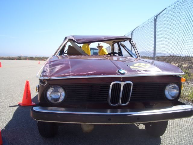 http://img.photobucket.com/albums/v632/peaveybassist/First%20Autox/2002_Crash_5.jpg