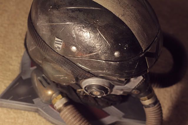 Helghast_helmet_fronttop_r.jpg