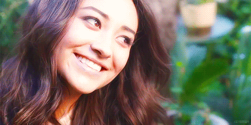 photo tumblr_m8sqhmaJuK1qgbap3o1_500.gif