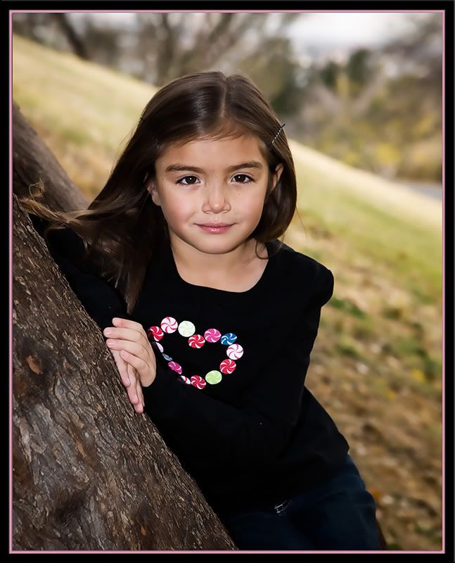 IMAGE: http://img.photobucket.com/albums/v636/rrrr/ebay/Jerrinskids7Dec08-66-5.jpg