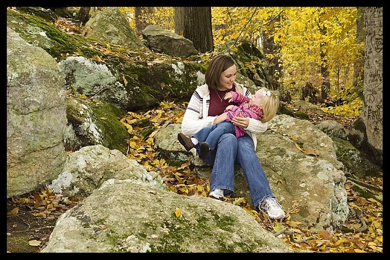 IMAGE: http://img.photobucket.com/albums/v636/rrrr/fallfoliage3.jpg