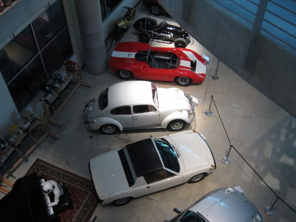 http://img.photobucket.com/albums/v638/Mafdark/Barber%20Vintage%20Motorsports%20Museum/28fb7e7e.jpg