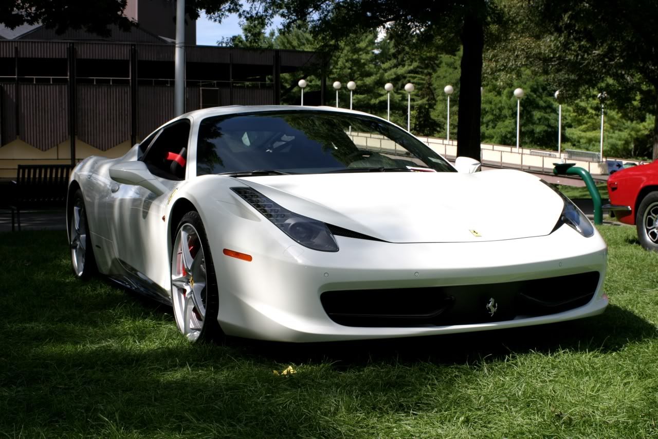 http://img.photobucket.com/albums/v638/Mafdark/Ferrari%20Fall%20Festival/IMG_4522-1.jpg