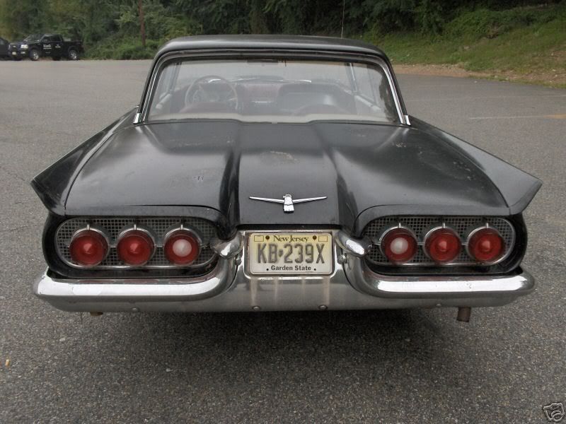 http://img.photobucket.com/albums/v638/cruciformx/60%20tbird/60tbirdrear.jpg