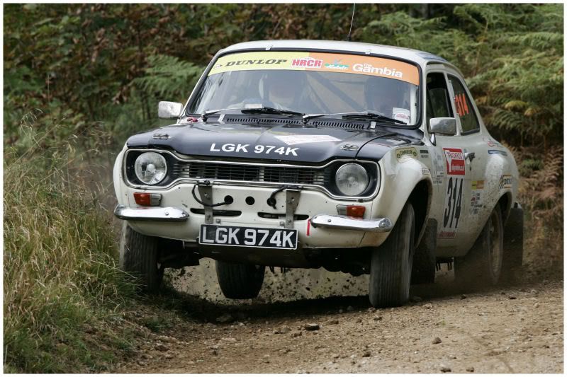 IMAGE: http://img.photobucket.com/albums/v64/Mackem/IR8T4496.jpg