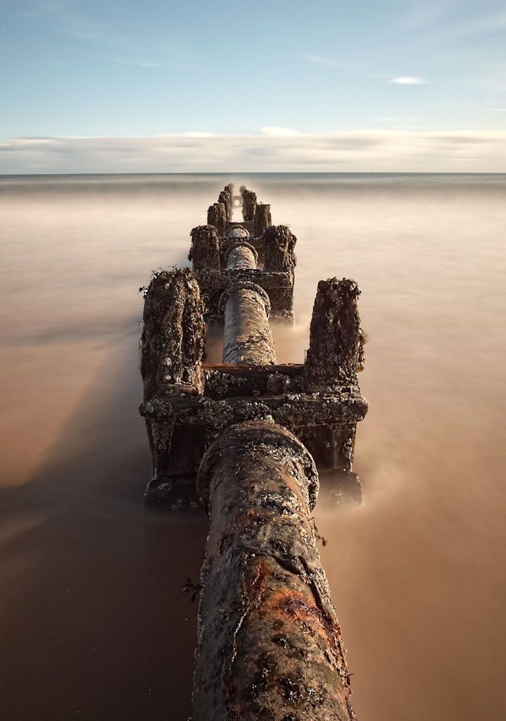 IMAGE: http://img.photobucket.com/albums/v64/Mackem/StMarysBlythIMG_3037crop1.jpg