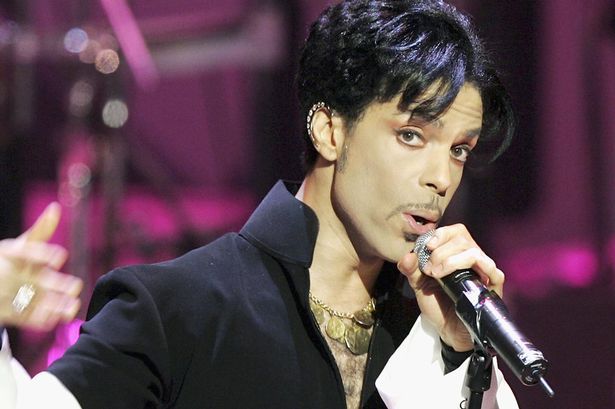 Musician-Prince-performs-onstage-at-the-36th-Annual-NAACP-Image-Awards_zpsf26ybjyi