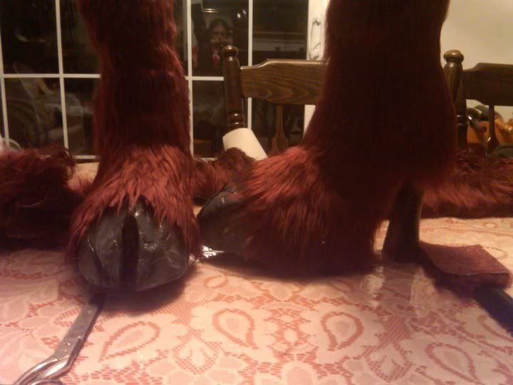 hooves.jpg