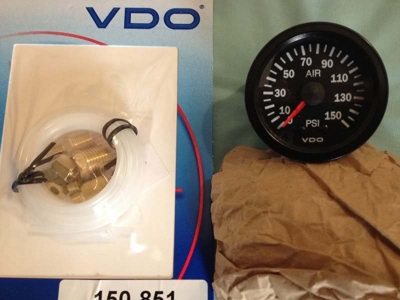 vdoairpressuregauge.jpg