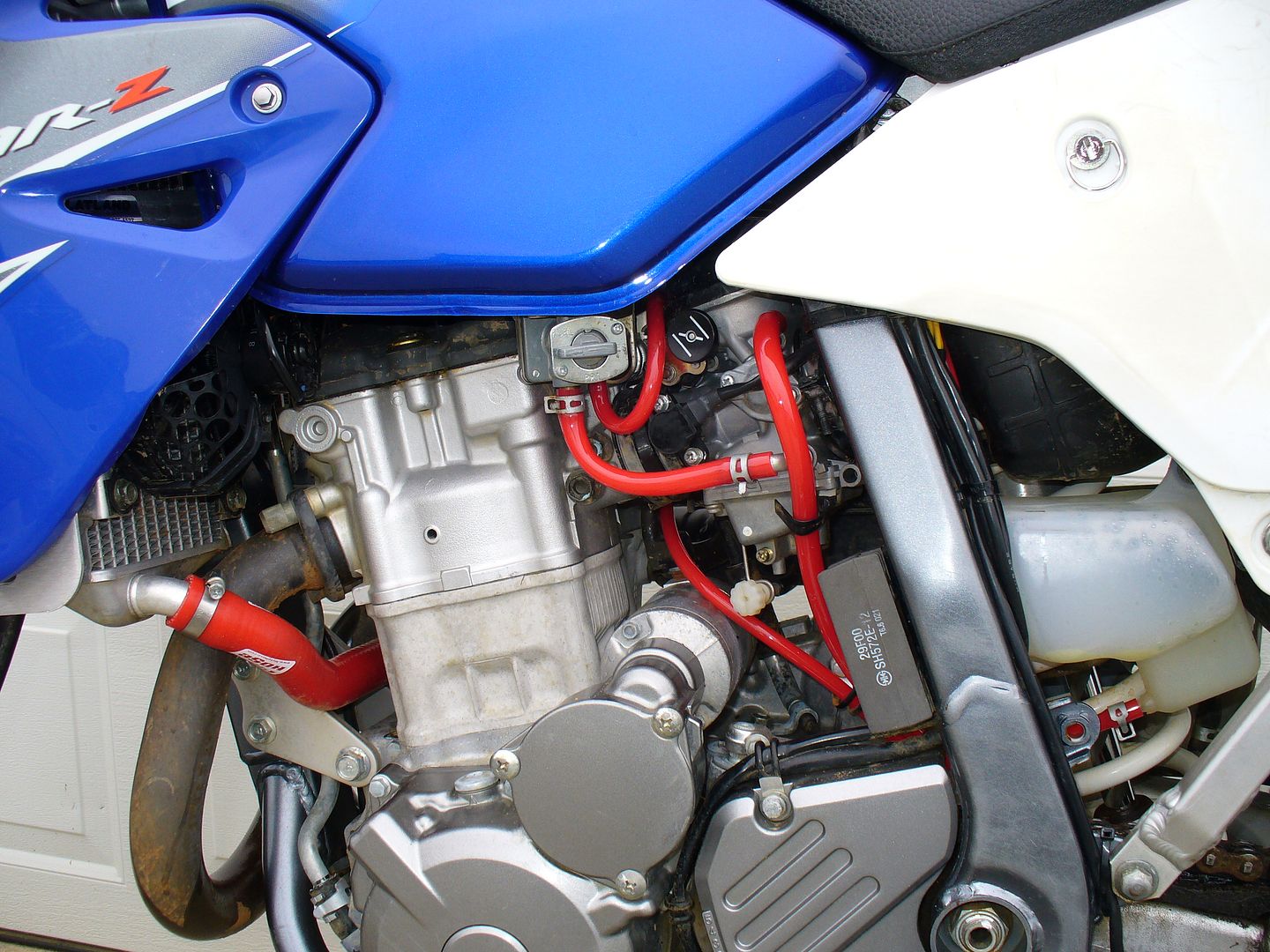 DRZ400SM Leaks Coolant DRZ 400 ThumperTalk