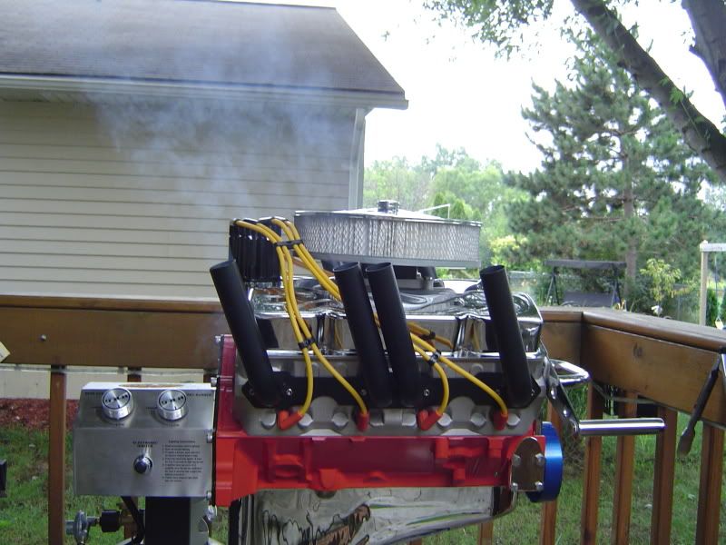 5.7 V8 Hemi BBQ Grill THIS is how you BBQ like a man!