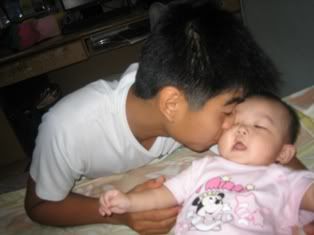 Image hosted by Photobucket.com