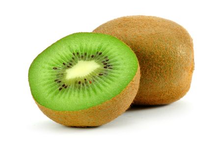 image of a whole kiwi fruit sitting beside a halved kiwi fruit