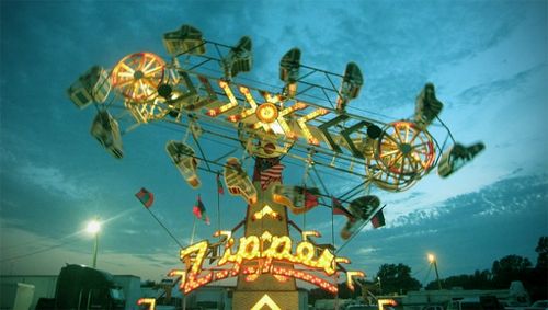 image of the Zipper, a popular fair ride