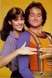 image of Robin Williams and Pam Dauber as Mork and Mindy