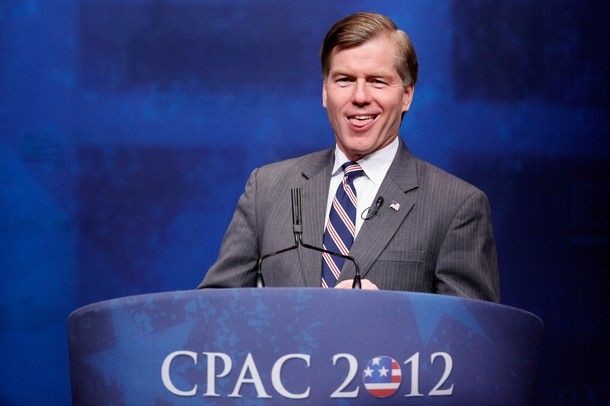 image of Bob McDonnell pointing