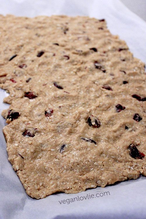 Cranberry Oats Diamond Crisps