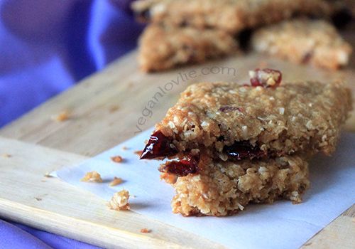 Cranberry Oats Diamond Crisps