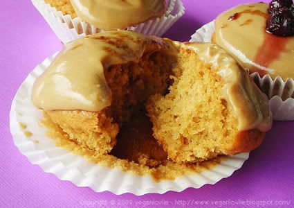 Vegan yogurt cupcake