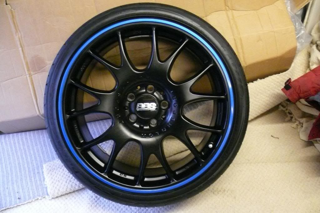 Wheels are 5 stud ET35 VAG fitment and will come with BBS'Wobbly bolts'