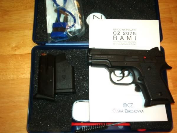 CZ2075-3.jpg