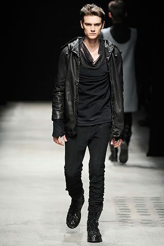 TimHamilton-aw2010-21.jpg