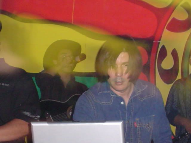 Image hosted by Photobucket.com