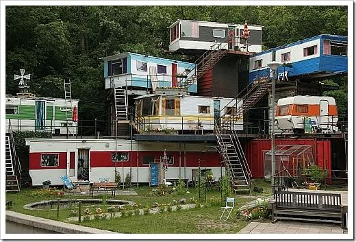 trailer-park-taj-mahal.jpg