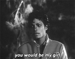 Michael-Jackson-Thriller-michael-jackson-32286934-245-193.gif