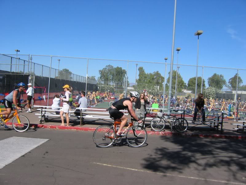 http://img.photobucket.com/albums/v650/bcreager/triathlon/GCC%20Tri%20%204-24-05/GCC_Bike.jpg