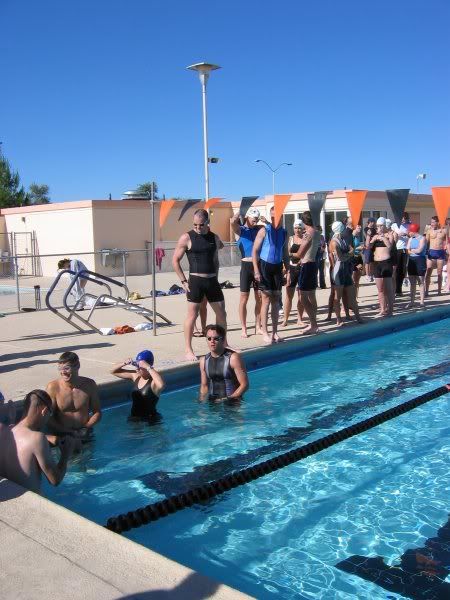 http://img.photobucket.com/albums/v650/bcreager/triathlon/GCC%20Tri%20%204-24-05/GCC_swim.jpg