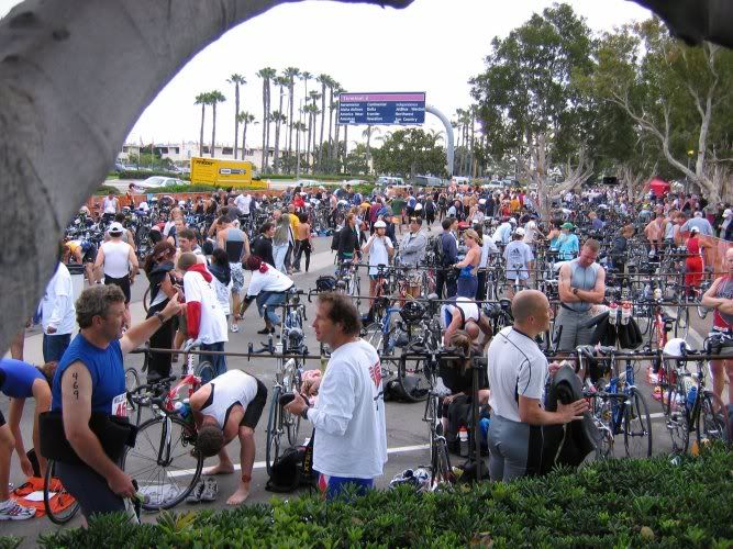 http://img.photobucket.com/albums/v650/bcreager/triathlon/San%20Diego%20International%206-26-05/transion_area.jpg