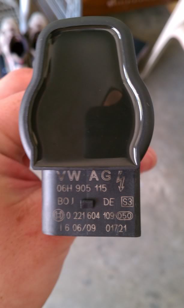 Flashing engine light. Pulled code, got a P0301. On video. GOLFMKV