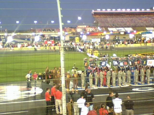 http://img.photobucket.com/albums/v651/SoLowXtreme/Nascar%20All%20Star%20Race%205-17-08/0517082036.jpg