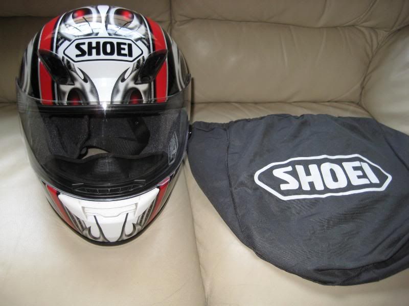 shoei rf 1000. Shoei RF 1000 Helmet (Medium)