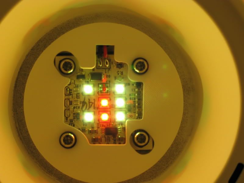 http://img.photobucket.com/albums/v653/LEDmodMan/light_stuff/IMG_5202.jpg