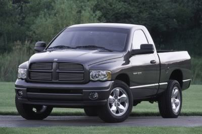 2005_Dodge_Ram_1500.jpg