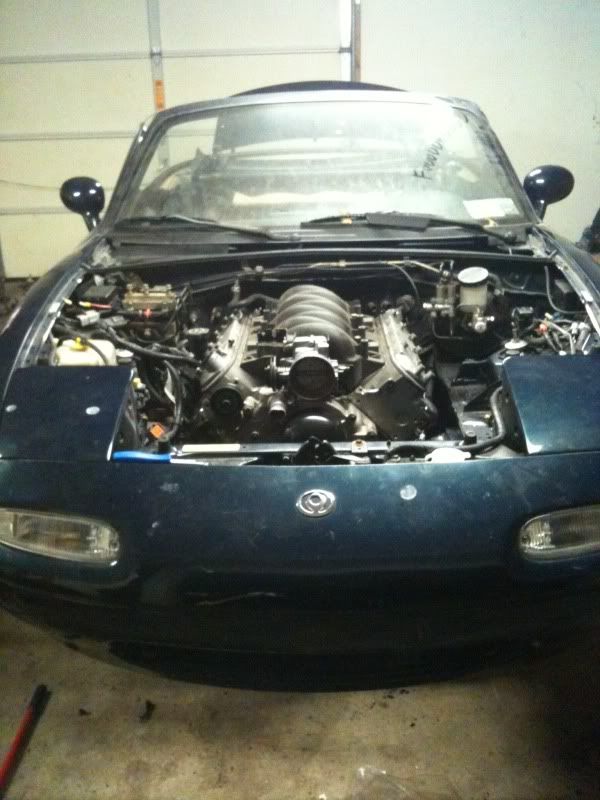 http://img.photobucket.com/albums/v654/Minglor/LS1%20Miata/IMG_0312.jpg